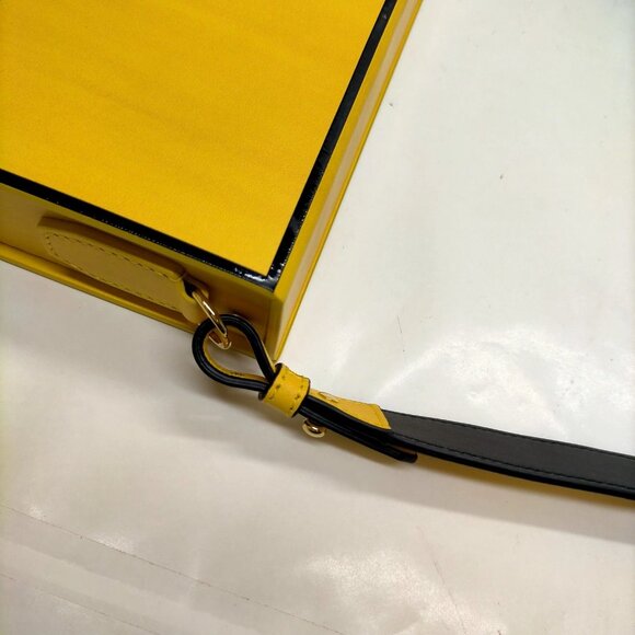 Fendi Shoulder Bag Yellow Leather mon-995-091725 - Picture 6 of 16
